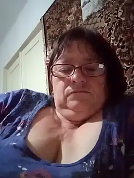 Snapshot of MilaCold5443 chatting on 04/28/26, 02:27 MilaCold5443 online show from 04/28/26, 02:27