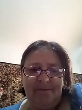 Snapshot of MilaCold5443 chatting on 04/28/26, 02:33 MilaCold5443 online show from 04/28/26, 02:33