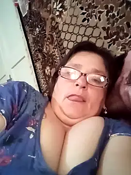Snapshot of MilaCold5443 chatting on 05/08/26, 12:43 MilaCold5443 online show from 05/08/26, 12:43