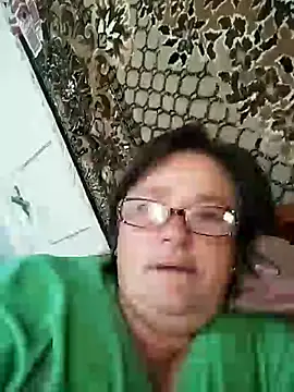Snapshot of MilaCold5443 chatting on 05/24/26, 11:04 MilaCold5443 online show from 05/24/26, 11:04