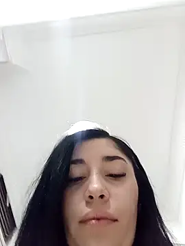 AbbyLewiis online show from 11/27/25, 09:44