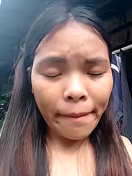 hello-cute online show from 10/15/25, 07:52