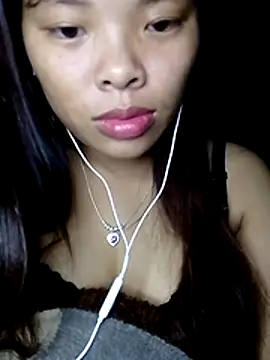 hello-cute online show from 10/26/25, 04:13