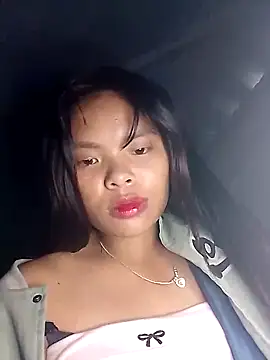 hello-cute online show from 10/31/25, 06:14