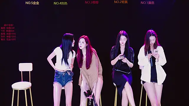 Snapshot of AAA-5OMAN chatting on 10/12/25, 03:22 AAA-5OMAN online show from 10/12/25, 03:22