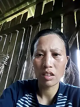 Snapshot of jerry-xx chatting on 11/09/25, 01:15 jerry-xx online show from 11/09/25, 01:15