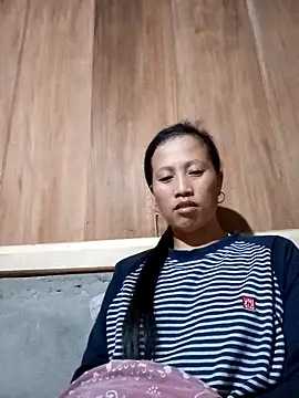 Snapshot of jerry-xx chatting on 11/09/25, 01:31 jerry-xx online show from 11/09/25, 01:31