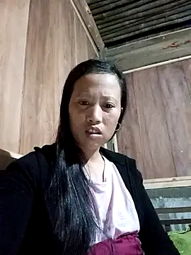 Snapshot of jerry-xx chatting on 11/11/25, 04:51 jerry-xx online show from 11/11/25, 04:51