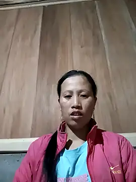 Snapshot of jerry-xx chatting on 11/19/25, 12:54 jerry-xx online show from 11/19/25, 12:54