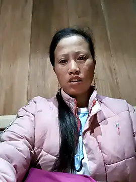 Snapshot of jerry-xx chatting on 11/24/25, 08:19 jerry-xx online show from 11/24/25, 08:19