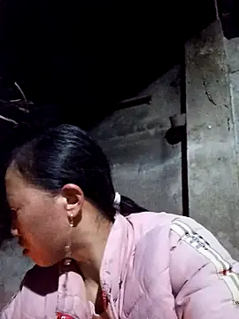 Snapshot of jerry-xx chatting on 11/29/25, 10:24 jerry-xx online show from 11/29/25, 10:24