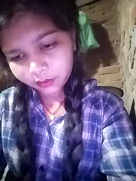 Snapshot of Gb_sunena chatting on 11/05/25, 06:08 Gb sunena online show from 11/05/25, 06:08