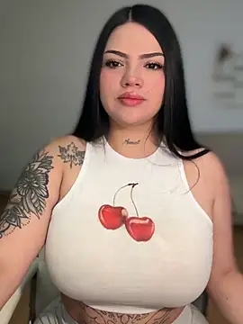 Snapshot of dulcemarianh_ chatting on 06/18/26, 04:02 dulcemarianh online show from 06/18/26, 04:02