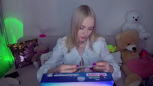 CeaneLino online show from 02/01/26, 04:16