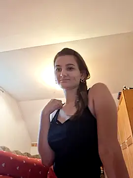 Nika aa online show from 10/17/25, 06:05