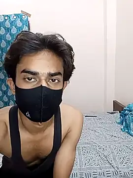 Lovebirdss online show from 10/15/25, 12:16