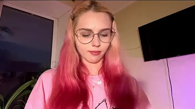 CherlynBlose online show from 10/15/25, 02:28