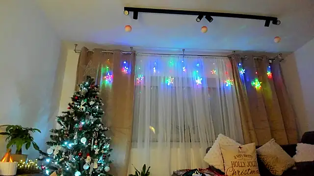 Snapshot of JacquelineHex chatting on 12/20/25, 03:19 JacquelineHex online show from 12/20/25, 03:19