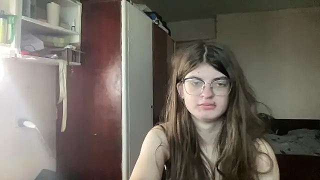 Snapshot of NikaXZimax chatting on 12/20/25, 08:43 NikaXZimax online show from 12/20/25, 08:43