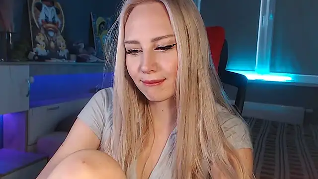 Lily Shell online show from 11/15/25, 11:51