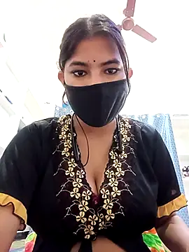 Hot radhaji online show from 02/06/26, 04:39