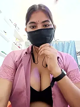 Snapshot of Hot_radhaji chatting on 03/31/26, 05:08 Hot radhaji online show from 03/31/26, 05:08