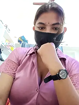 Snapshot of Hot_radhaji chatting on 04/05/26, 12:30 Hot radhaji online show from 04/05/26, 12:30