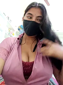 Snapshot of Hot_radhaji chatting on 04/08/26, 04:56 Hot radhaji online show from 04/08/26, 04:56