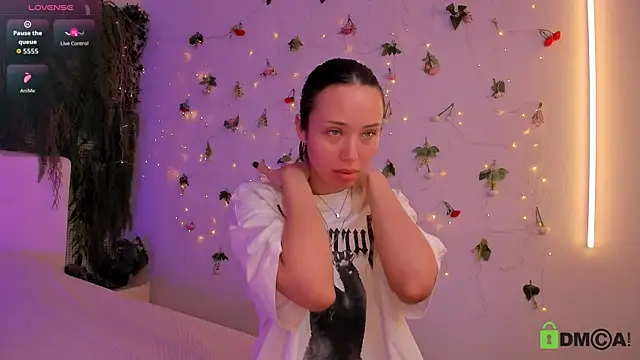 Snapshot of Black_Jenny chatting on 03/31/26, 10:48 Black Jenny online show from 03/31/26, 10:48