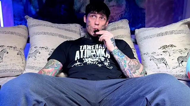 Snapshot of Anubisgods chatting on 01/06/26, 05:22 Anubisgods online show from 01/06/26, 05:22