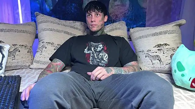 Snapshot of Anubisgods chatting on 01/17/26, 05:34 Anubisgods online show from 01/17/26, 05:34