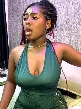 KarinaFlowers  online show from 12/03/25, 12:40