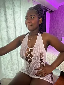 KarinaFlowers  online show from 07/02/26, 01:28