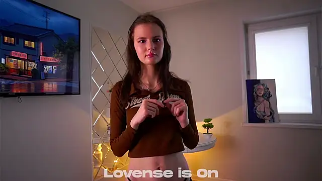 MarcyFrazee online show from 10/22/25, 02:34