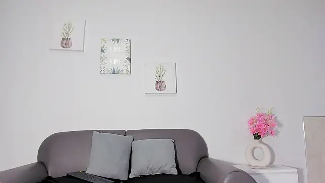 susan hotmilf online show from 10/17/25, 11:46