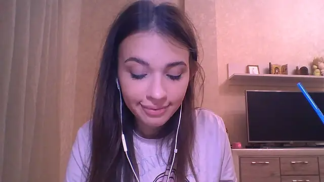 CeyaLier online show from 11/27/25, 08:00