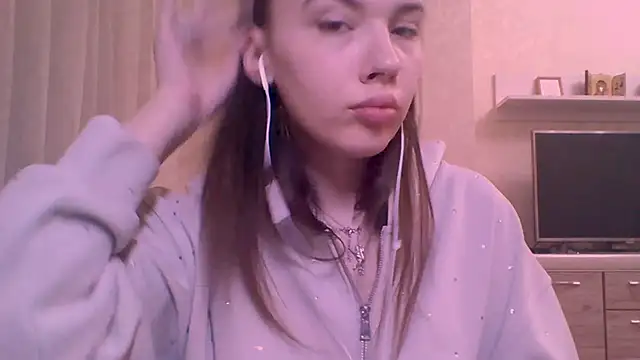 Snapshot of CeyaLier chatting on 03/26/26, 06:02 CeyaLier online show from 03/26/26, 06:02