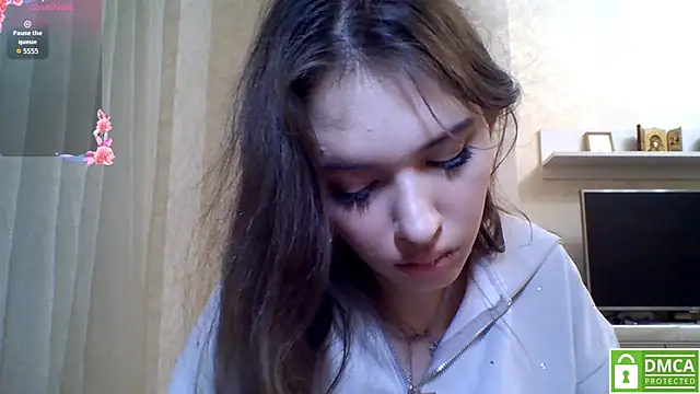 Snapshot of CeyaLier chatting on 04/07/26, 06:41 CeyaLier online show from 04/07/26, 06:41