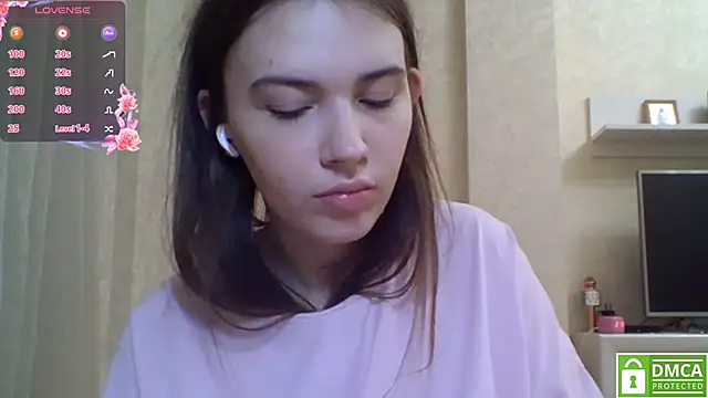 CeyaLier online show from 05/17/26, 06:04