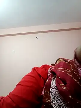 Snapshot of Megla879 chatting on 10/18/25, 03:46 Megla879 online show from 10/18/25, 03:46