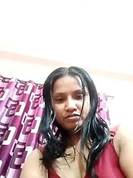 Snapshot of Megla879 chatting on 10/30/25, 03:24 Megla879 online show from 10/30/25, 03:24