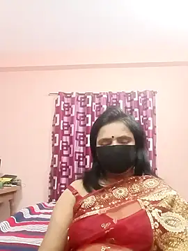 Snapshot of Megla879 chatting on 11/09/25, 04:27 Megla879 online show from 11/09/25, 04:27