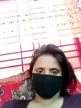 Snapshot of Megla879 chatting on 11/16/25, 05:46 Megla879 online show from 11/16/25, 05:46