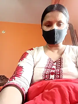 Snapshot of Megla879 chatting on 12/03/25, 06:10 Megla879 online show from 12/03/25, 06:10