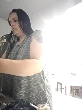 Snapshot of FiorellaDuboi chatting on 12/16/25, 10:42 FiorellaDuboi online show from 12/16/25, 10:42