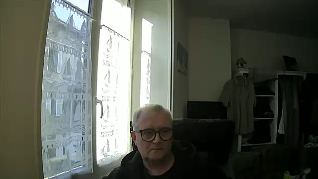 macdut67 online show from 10/07/25, 04:04