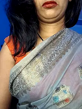 Janu-hasena online show from 03/02/26, 12:23