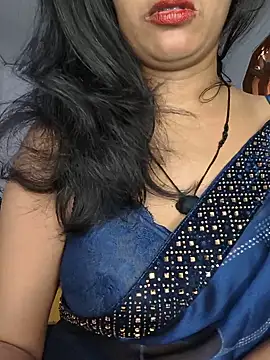 Snapshot of Janu-hasena chatting on 07/03/26, 07:59 Janu-hasena online show from 07/03/26, 07:59