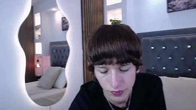 Snapshot of Emo_Boy_ chatting on 04/09/26, 08:25 Emo Boy online show from 04/09/26, 08:25