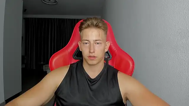 find0m master online show from 10/30/25, 09:15